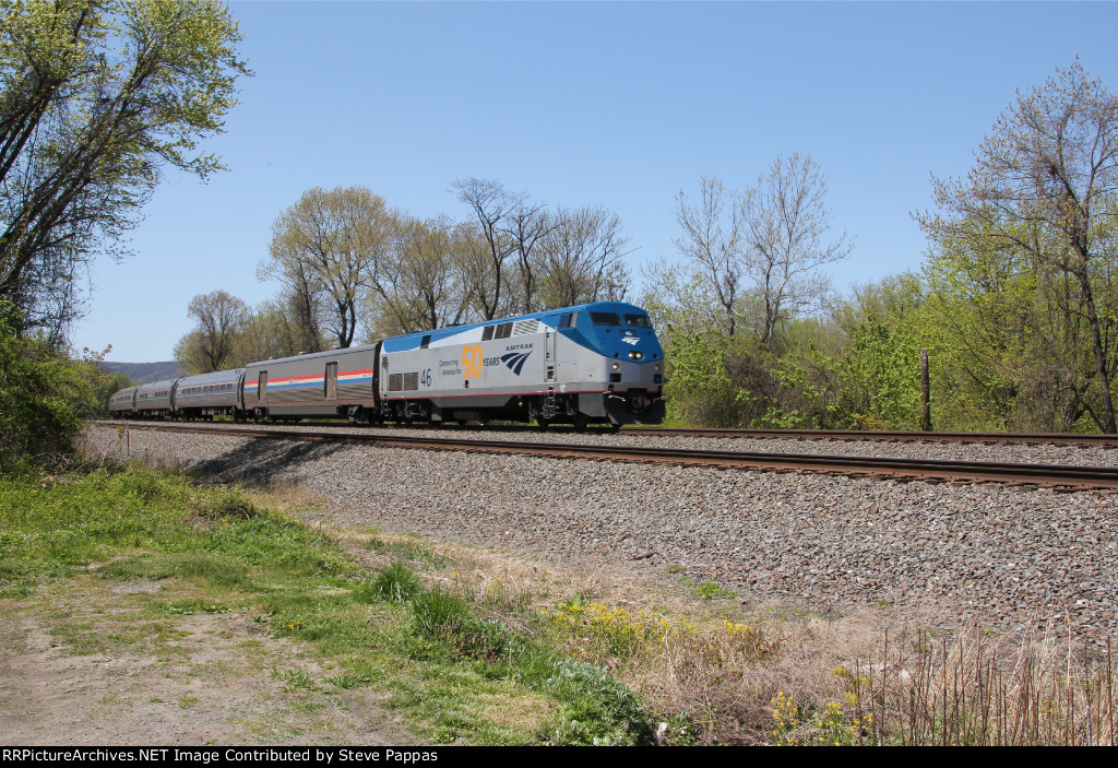 Amtrak 46 leads train 04T past MP116